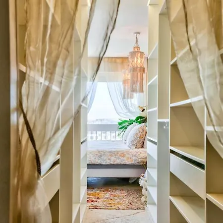 Apartment Bright For 2 People - 18